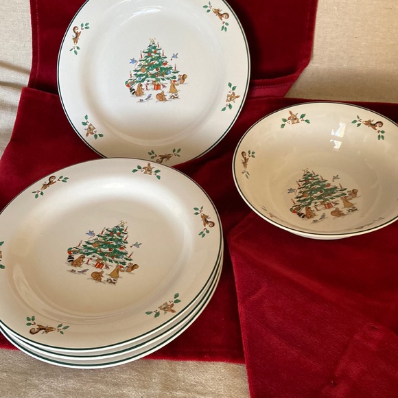Ming Pao Other - Ming Pao 8 1/4" salad plates (set of 4) and 1 cereal bowl
